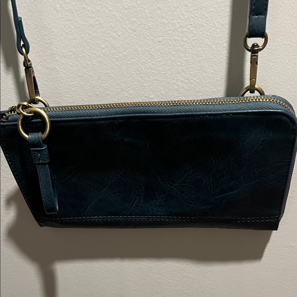 Elegant Blue Crossbody Bag